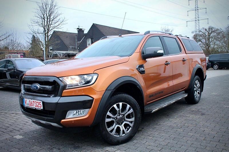 Usado Ford Ranger Wildtrack 200 HP (147 kW) 2017 Laranja Pickup