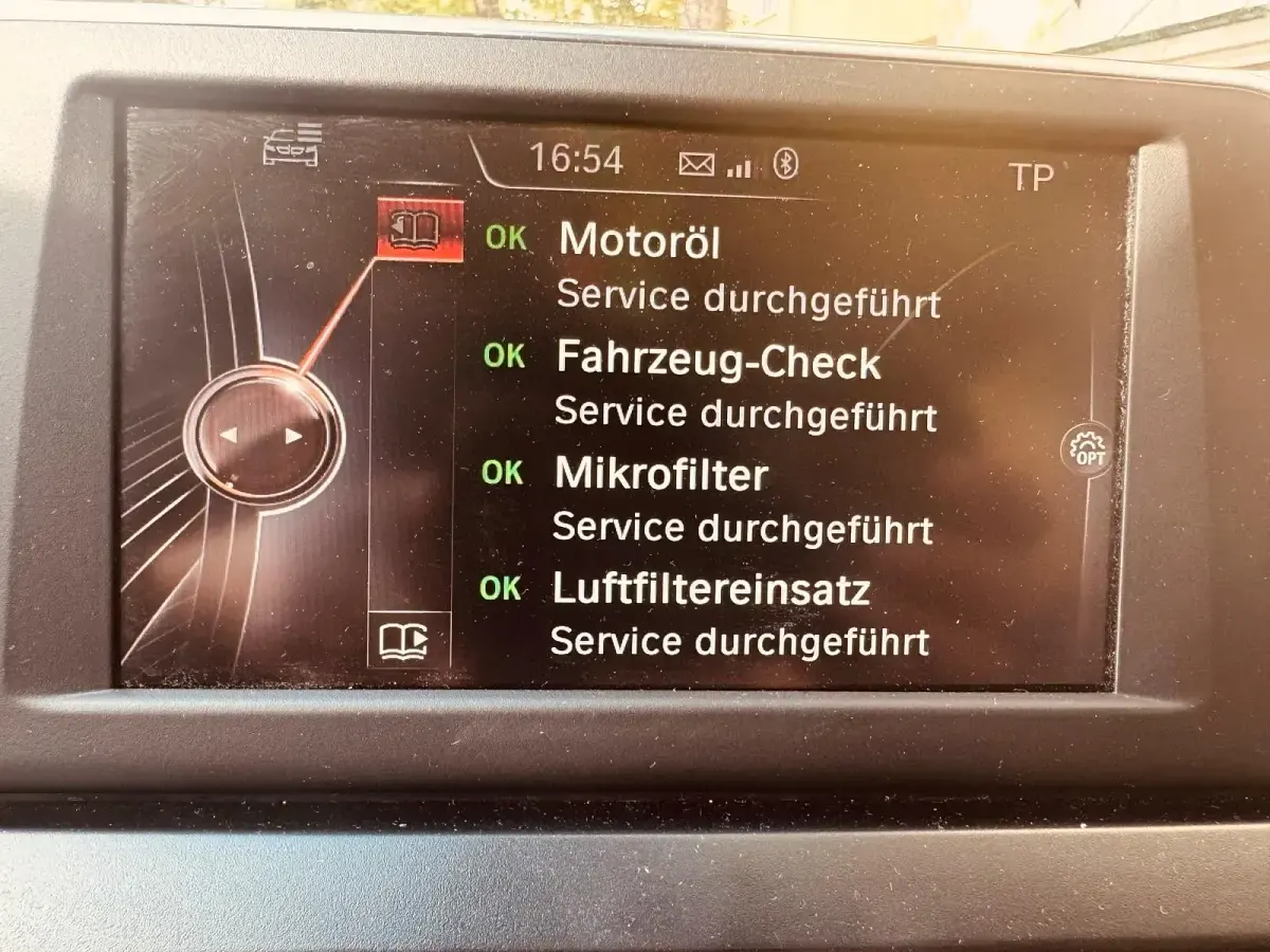 Gebraucht BMW 218 150 PS (110 kW) 2015 Blau Kombi
