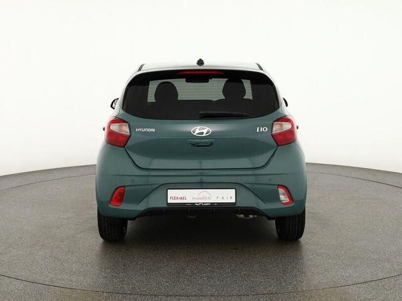 Neu Hyundai i10 84 PS (61 kW) 2025 Blau Kleinwagen