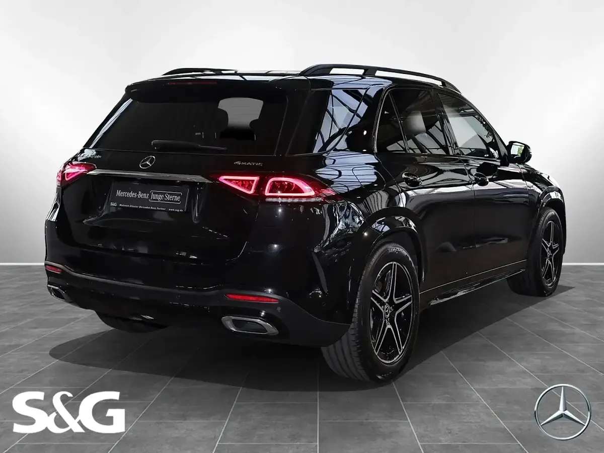 Gebraucht Mercedes GLE350 AMG 194 PS (142 kW) 2021 Obsidianschwarz SUV