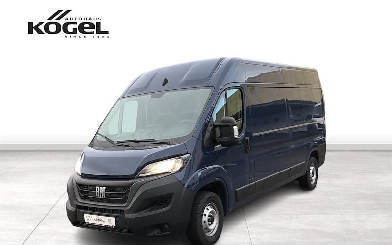 Blau Gebraucht 2023 Fiat Ducato Van | 29.990 € (Guter Preis) - Bild 1/4