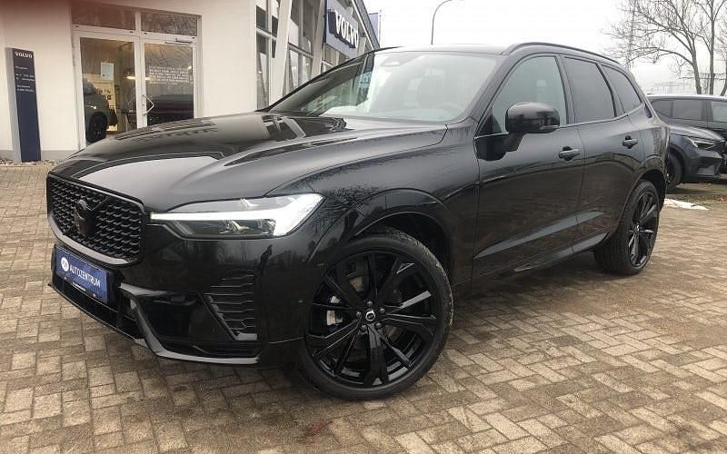 Gebraucht Volvo XC60 Plus 250 PS (183 kW) 2025 Schwarz SUV