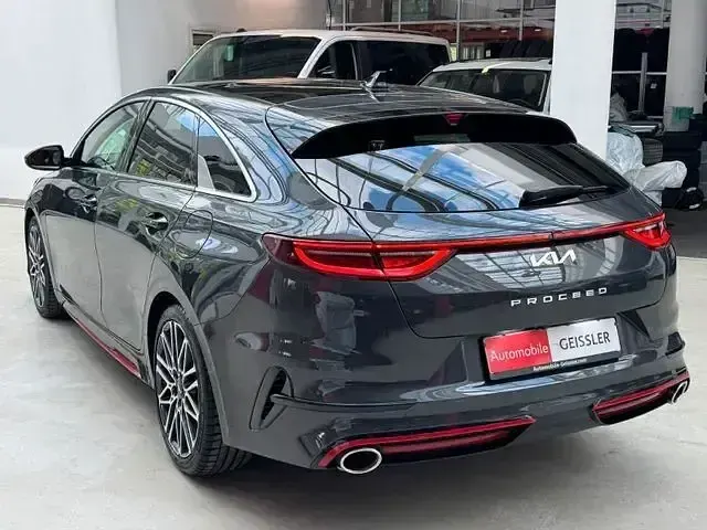 Gebraucht Kia ProCeed GT GT 235 PS (172 kW) 2023 Grau Kleinwagen