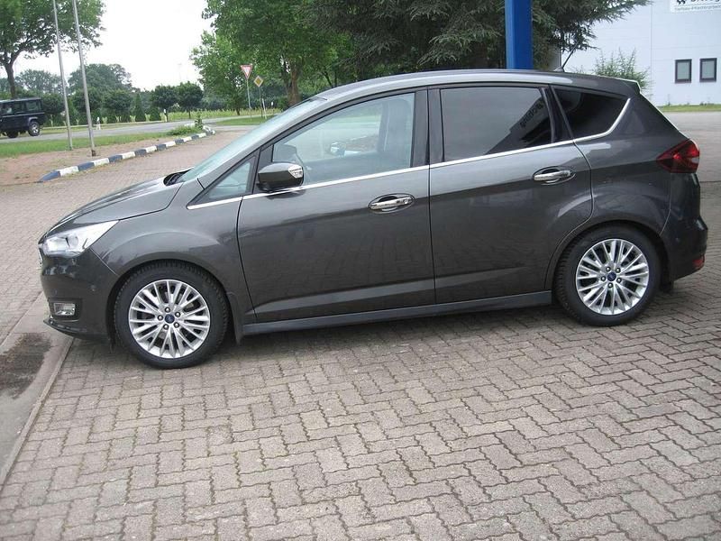 Magnetic Gebraucht 2019 Ford C-MAX Titanium Van / Kleinbus | 16.900 € (Etwas zu teuer) - Bild 1/4