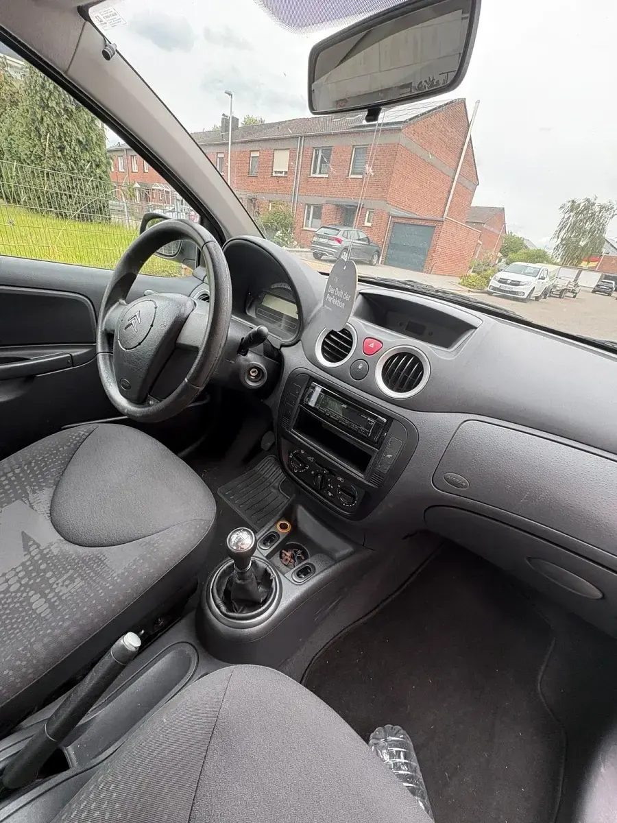 Gebraucht Citroën C2 60 PS (44 kW) 2006 Grün Kleinwagen