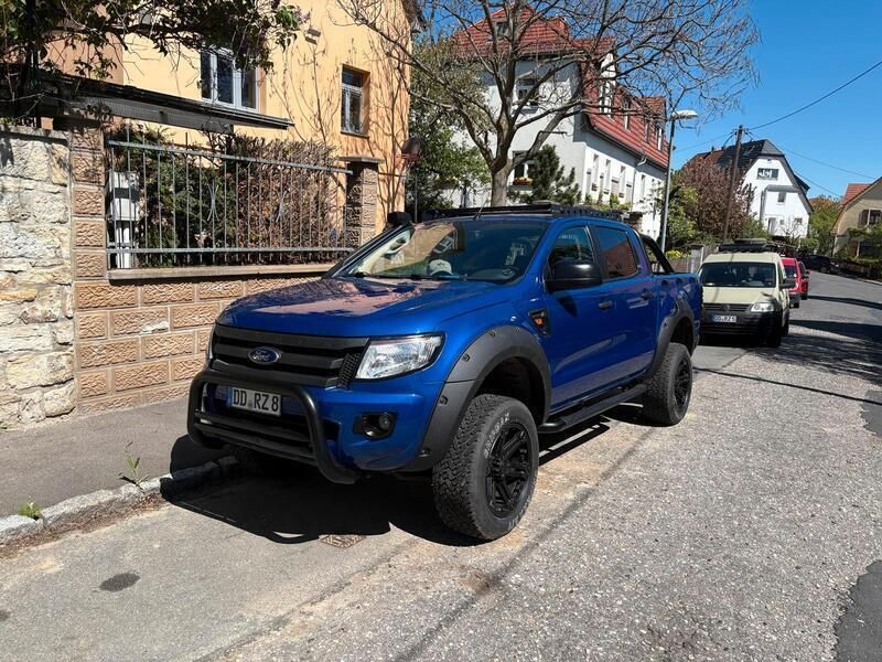 Blau Gebraucht 2013 Ford Ranger Wildtrack Abholung | 13.800 € - Bild 1/4