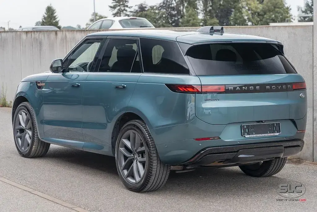 Gebraucht Land Rover Range Rover Sport SE Dynamic 300 PS (220 kW) 2023 Grün SUV