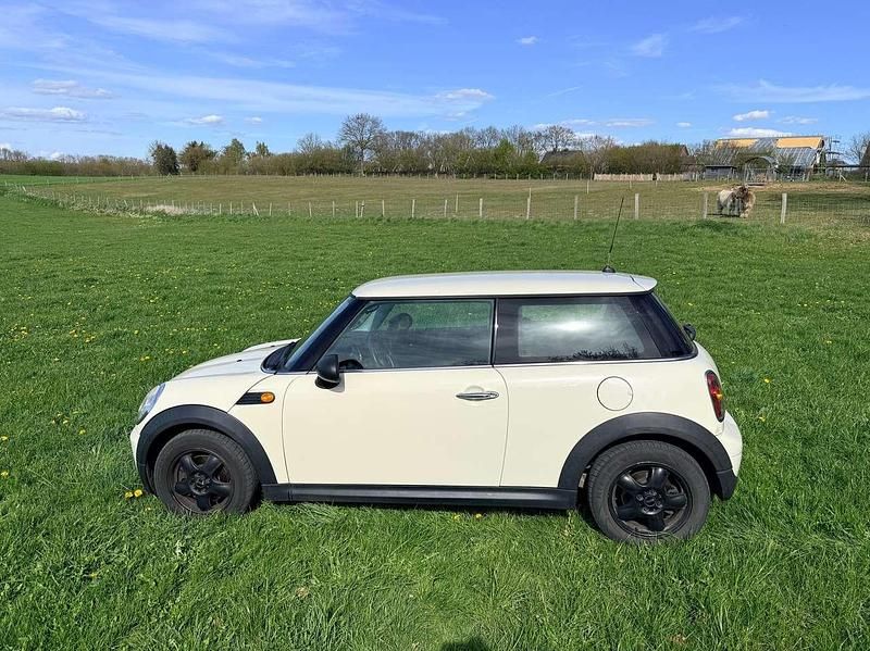 Second-hand Mini ONE 75 CP (55 kW) 2009 Bej Hatchback