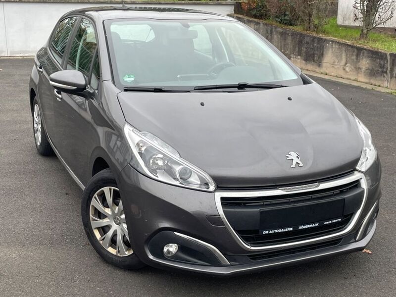Grau Gebraucht 2019 Peugeot 208 Active Kleinwagen | 6.390 € (Fairer Preis) - Bild 1/4