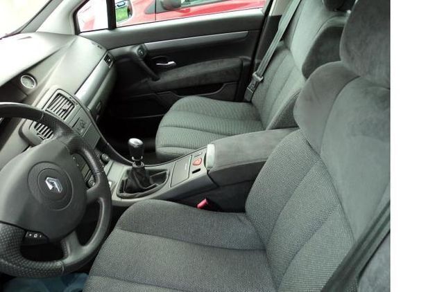 Gebraucht Renault Vel Satis Expression 150 PS (110 kW) 2002 Silber metallic Kleinwagen