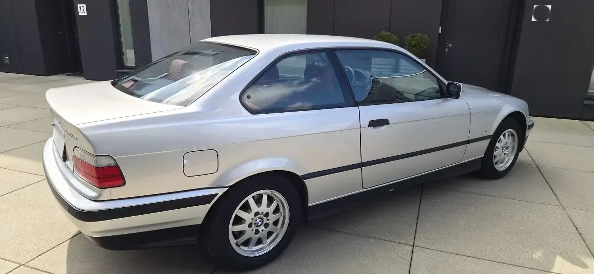 Brugt BMW 318 Performance 140 HK (102 kW) 1998 Sølv Coupe