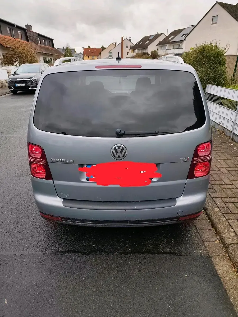 Gebraucht VW Touran 140 PS (102 kW) 2009 Grau Van / Kleinbus