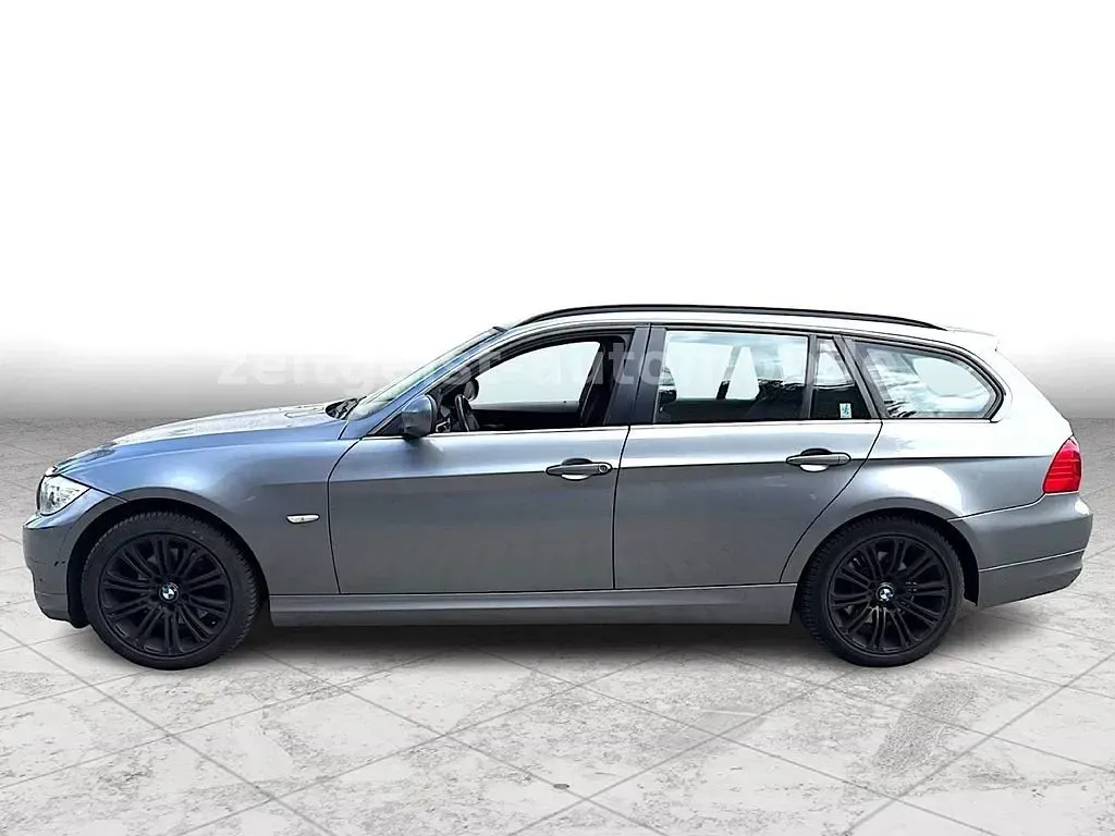 Gebraucht BMW 320 Comfort Edition 184 PS (135 kW) 2012 Grau Limousine