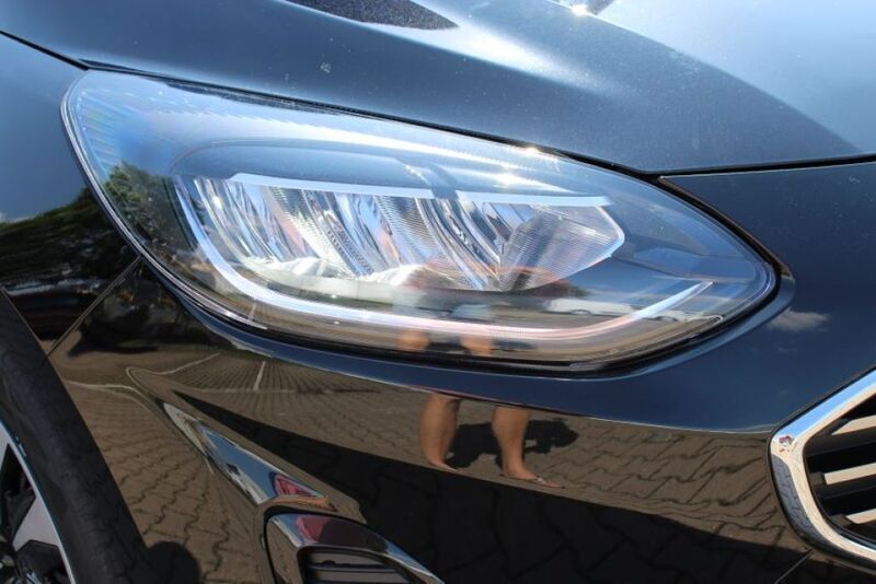 Gebraucht Ford Fiesta Titanium 75 PS (55 kW) 2023 Schwarz Kleinwagen