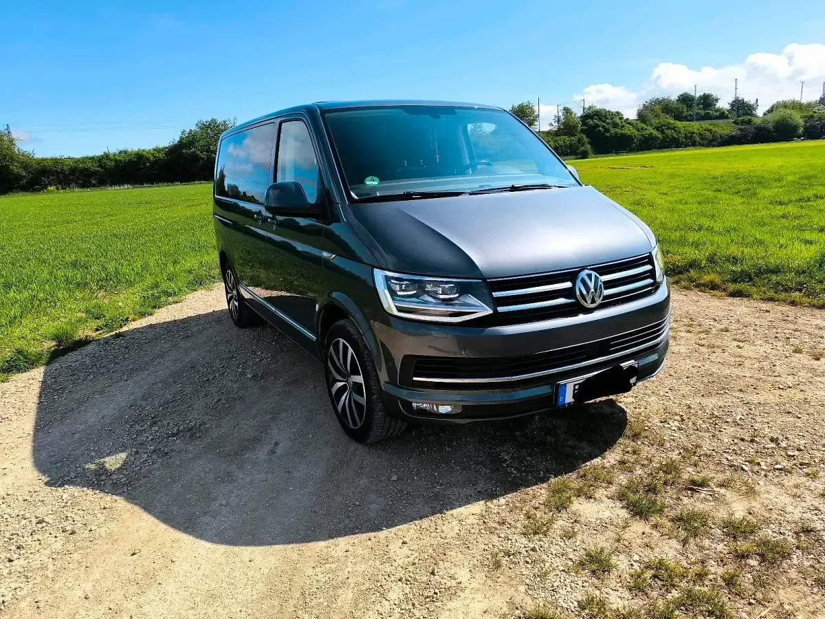 Gebraucht VW Transporter Generation Six 150 PS (110 kW) 2019 Andere farben Van