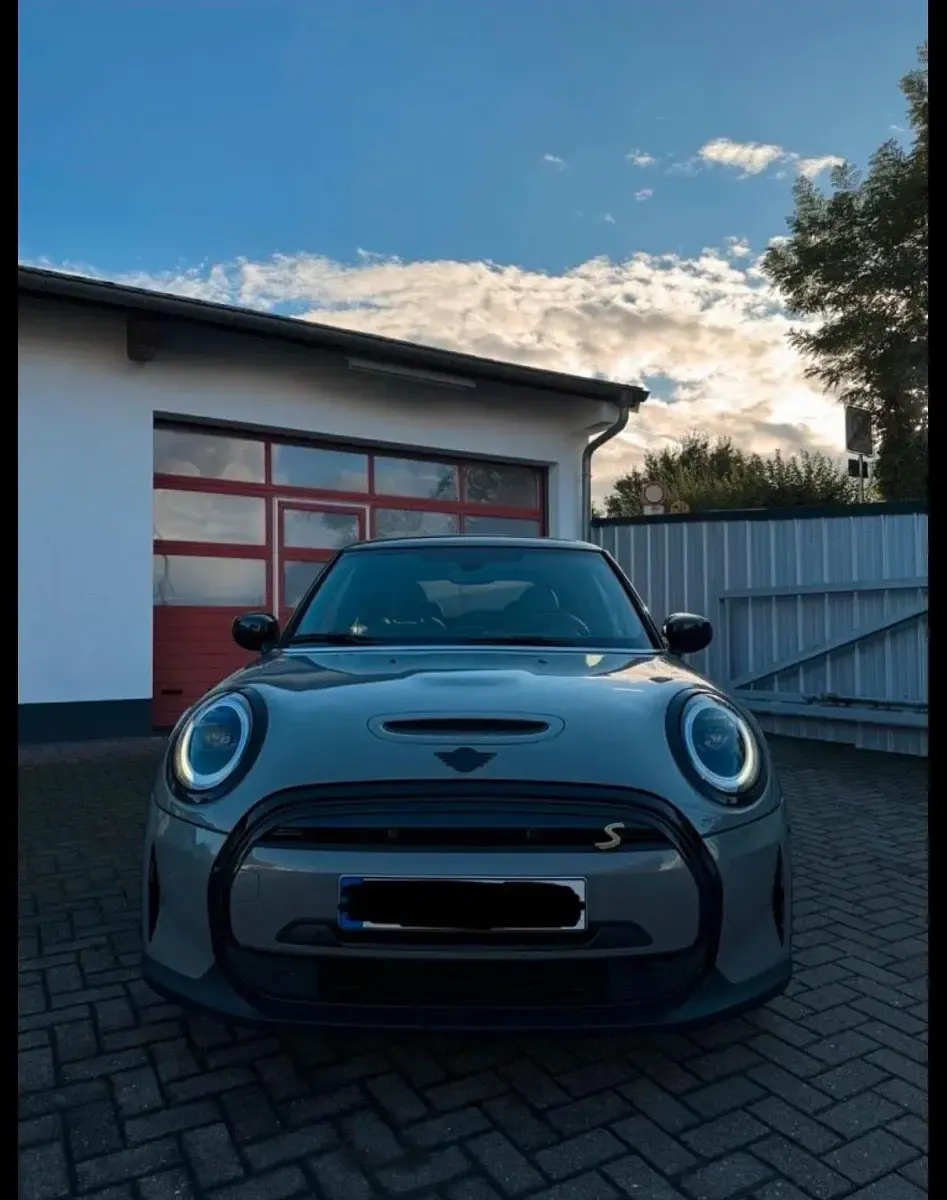 Occasion Mini Cooper SE Classic 135 kW (184 ch) 2022 Gris Citadine