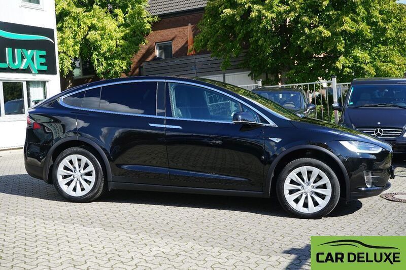 Gebraucht Tesla Model X 386 kW (525 PS) 2016 Schwarz metallic SUV