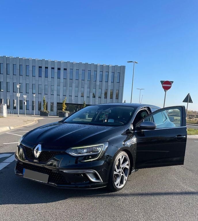 Schwarz Gebraucht 2017 Renault Mégane IV GT Limousine | 14.200 € (Guter Preis) - Bild 1/4