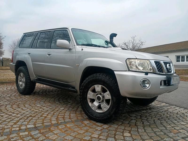 Gebraucht Nissan Patrol 160 PS (117 kW) 2005 Silber SUV