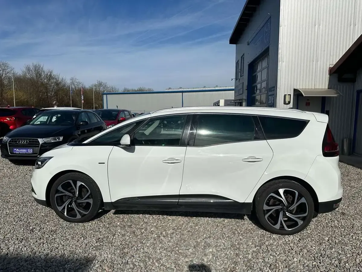 Gebraucht Renault Grand Scénic IV Bose Edition 160 PS (117 kW) 2018 Weiß Van / Kleinbus