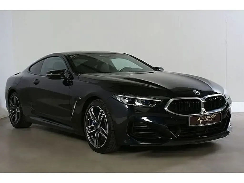 Gebraucht BMW M850 Shadowline 530 PS (389 kW) 2023 Carbonschwarz (metallic) Coupé