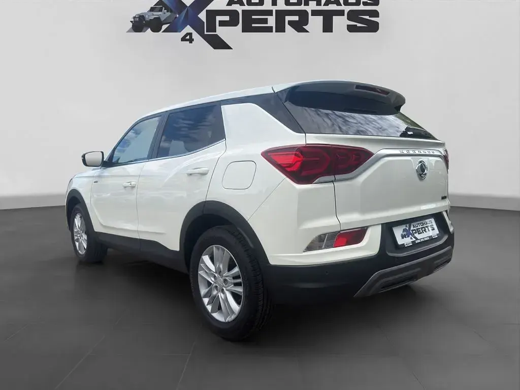 Gebraucht SsangYong Korando 150 PS (110 kW) 2025 Weiß SUV