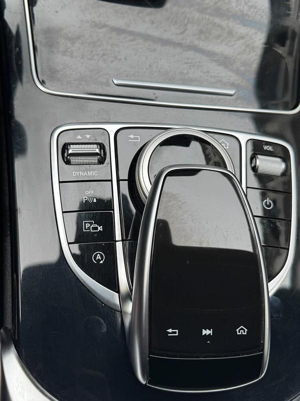 Gebraucht Mercedes C200 150 PS (110 kW) 2018 Weiß Kombi