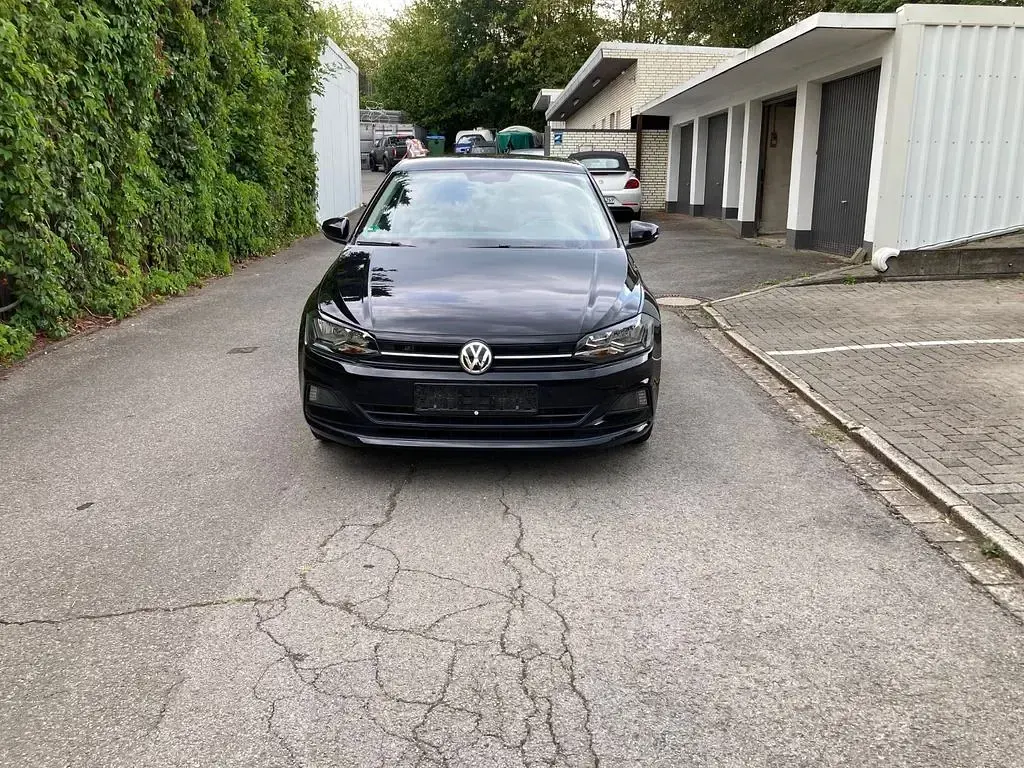 Gebraucht VW Polo Beats 95 PS (69 kW) 2019 Schwarz Kleinwagen