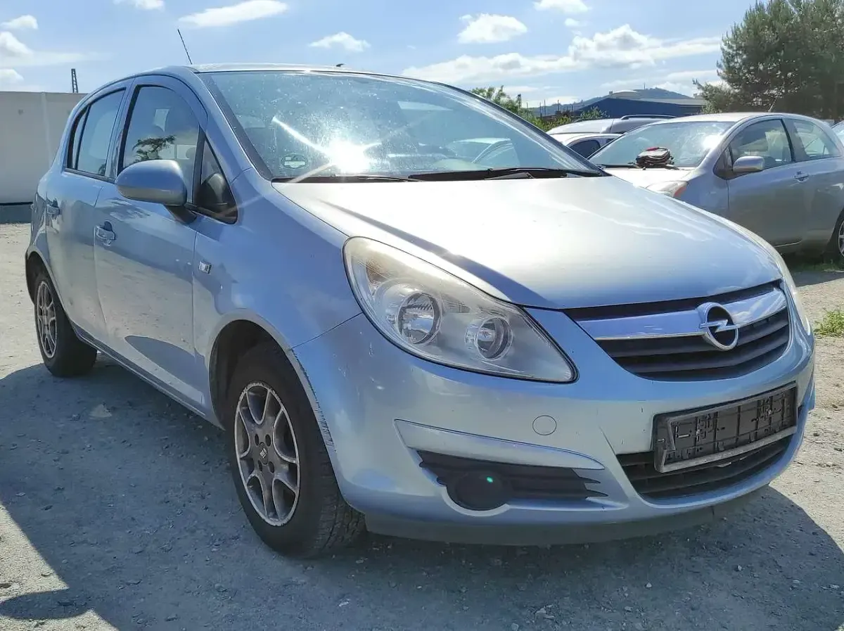 Używany Opel Corsa Edition 80 KM (58 kW) 2009 Niebieski Hatchback