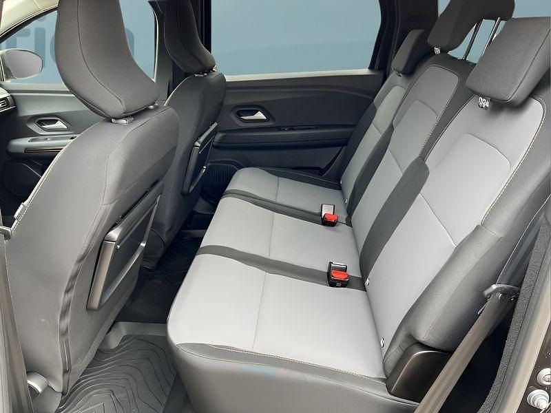 Neu Dacia Jogger 141 PS (103 kW) 2025 Schwarz Van / Kleinbus