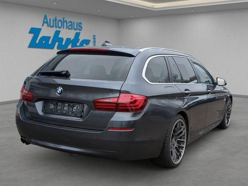 Gebraucht BMW 520 Performance 190 PS (139 kW) 2016 Mineralgrau metallic (metallic) Kombi
