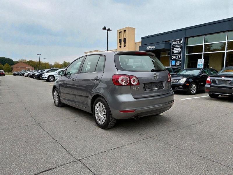 Gebraucht VW Golf Plus Cross Trendline 105 PS (77 kW) 2012 Grau Van / Kleinbus