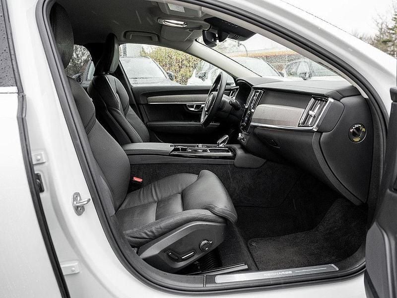Gebraucht Volvo V90 Plus 349 PS (256 kW) 2022 Crystal weiss Kombi