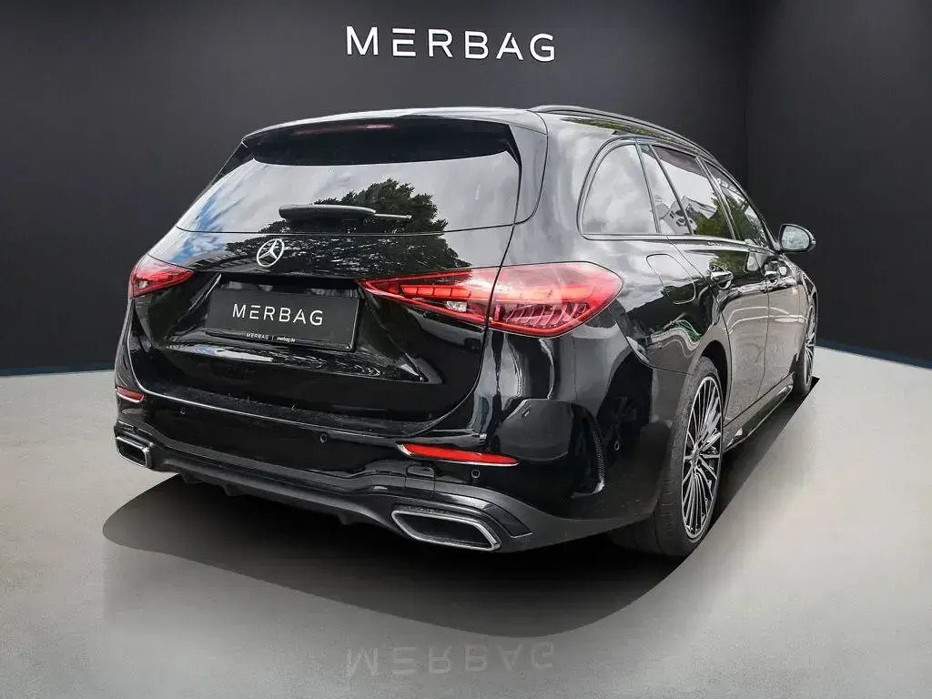 Gebraucht Mercedes C300 AMG line 279 PS (205 kW) 2023 Schwarz Kombi