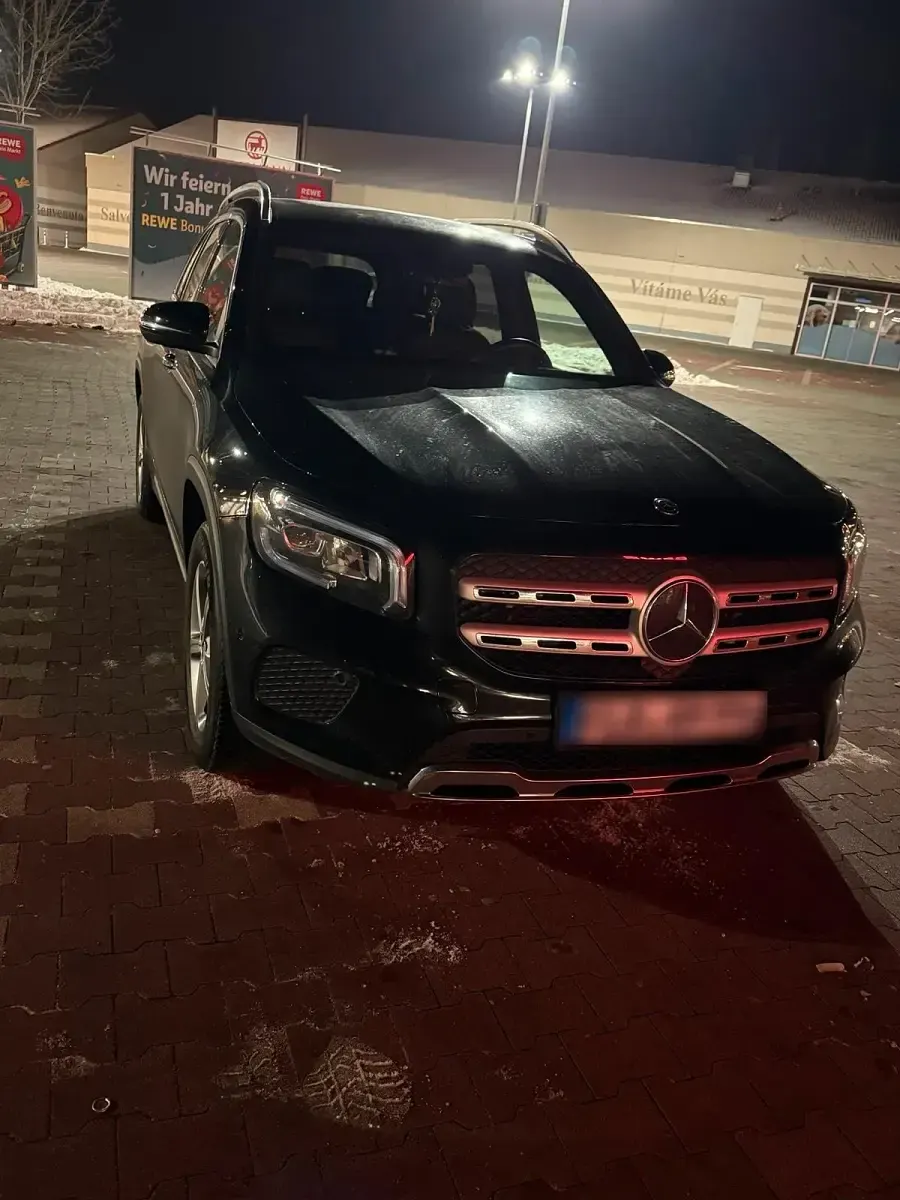 Gebraucht Mercedes GLB200 200 PS (147 kW) 2025 Schwarz SUV