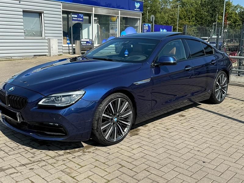 Blau Gebraucht 2015 BMW 640 Sport Line Coupé | 22.500 € (Fairer Preis) - Bild 1/4