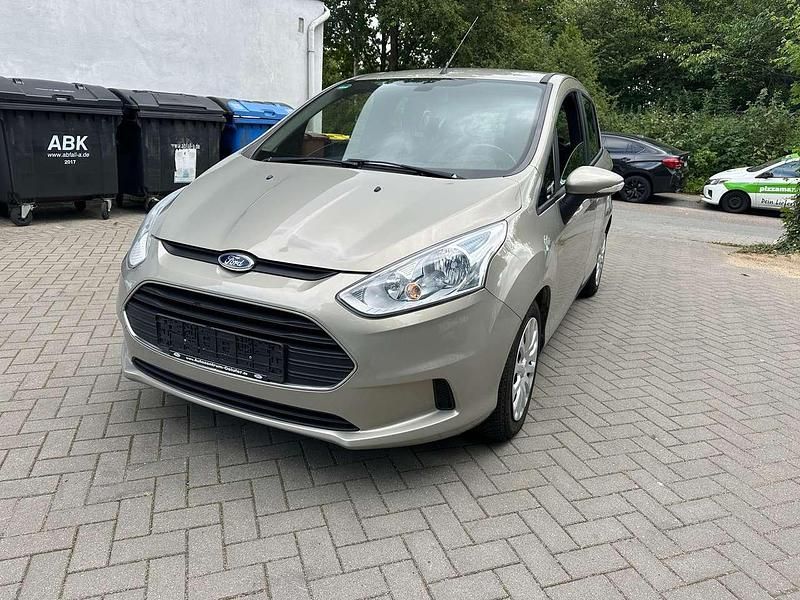 Grau Gebraucht 2013 Ford B-MAX Trend Van / Kleinbus | 4.999 € (Guter Preis) - Bild 1/4