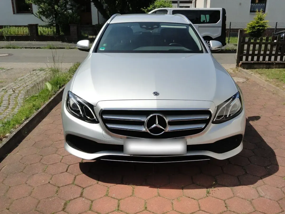 Gebraucht Mercedes E400 Avantgarde 333 PS (244 kW) 2017 Silber Kombi