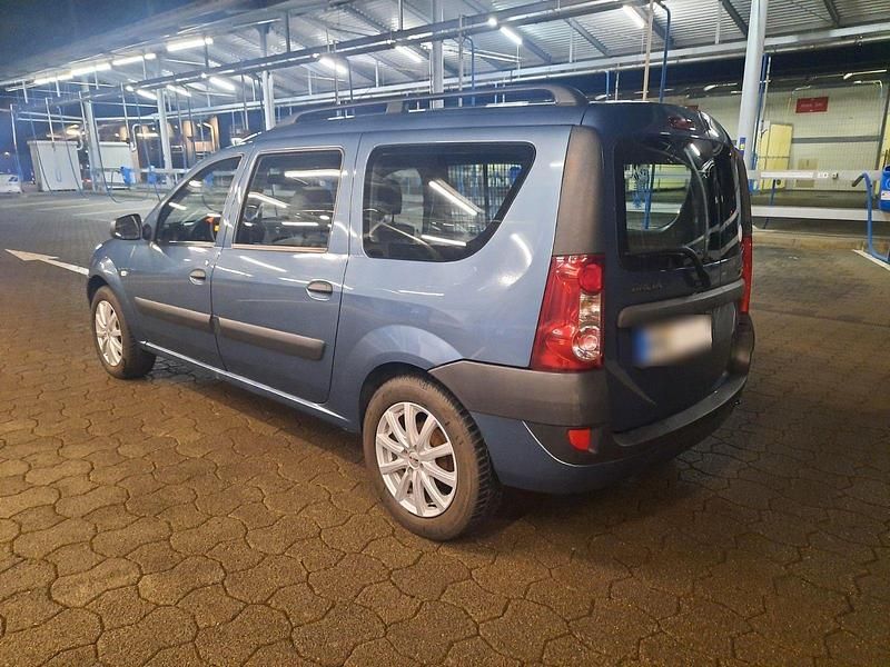 Używany Dacia Logan MCV 105 KM (77 kW) 2007 Niebieski Kombi