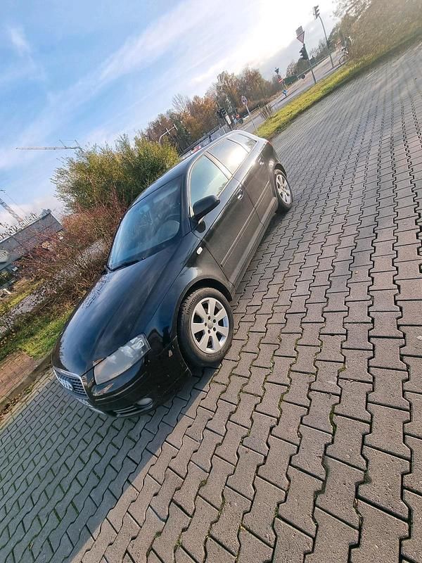 Schwarz Gebraucht 2005 Audi A3 Kleinwagen | 1.500 € (Guter Preis) - Bild 1/4