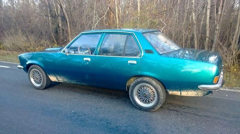 Gebraucht Opel Rekord 177 PS (130 kW) 1976 Grün Coupé