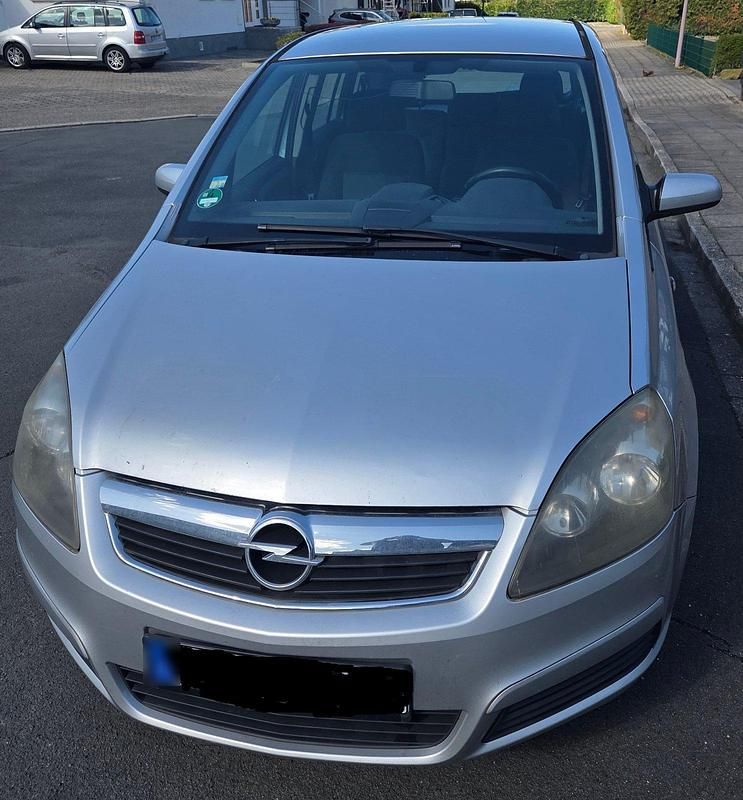 Gebraucht Opel Zafira 94 PS (69 kW) 2006 Grau Van / Kleinbus