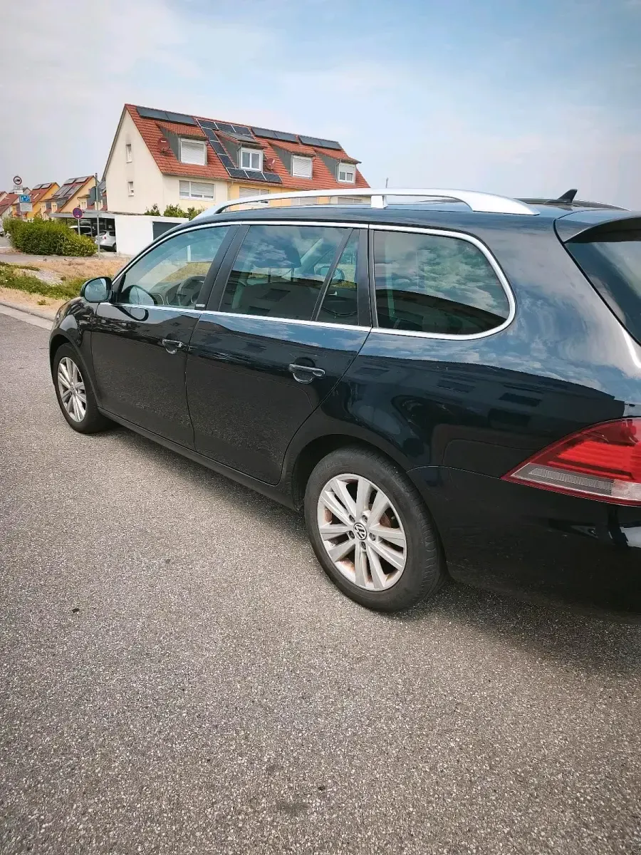 Gebraucht VW Golf VII 140 PS (102 kW) 2012 Schwarz Kombi