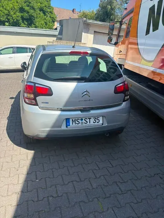 Gebraucht Citroën C3 99 PS (72 kW) 2015 Silber Limousine