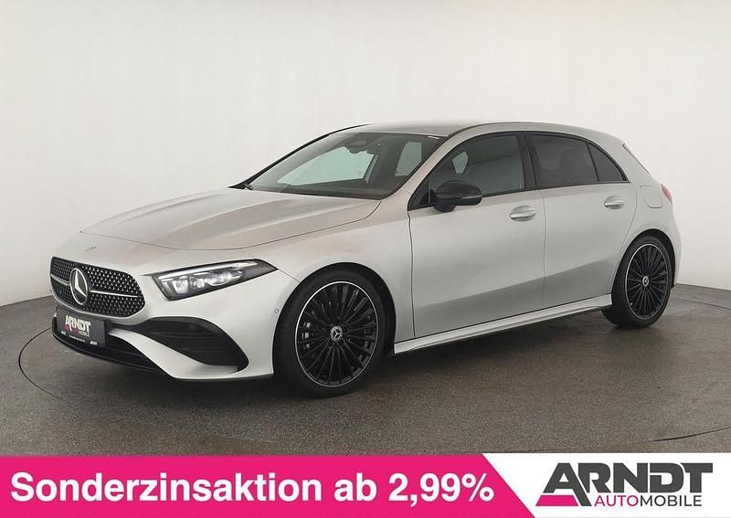 Iridiumsilber Gebraucht 2024 Mercedes A200 Premium Limousine | 32.684 € (Teuer) - Bild 1/4