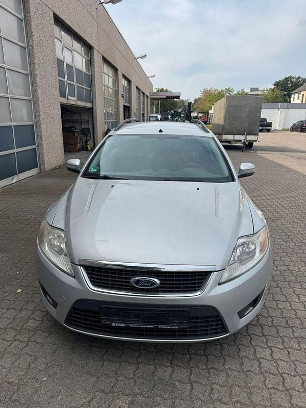 Grau Gebraucht 2009 Ford Mondeo Ambiente Kombi | 990 € (Superpreis) - Bild 1/4