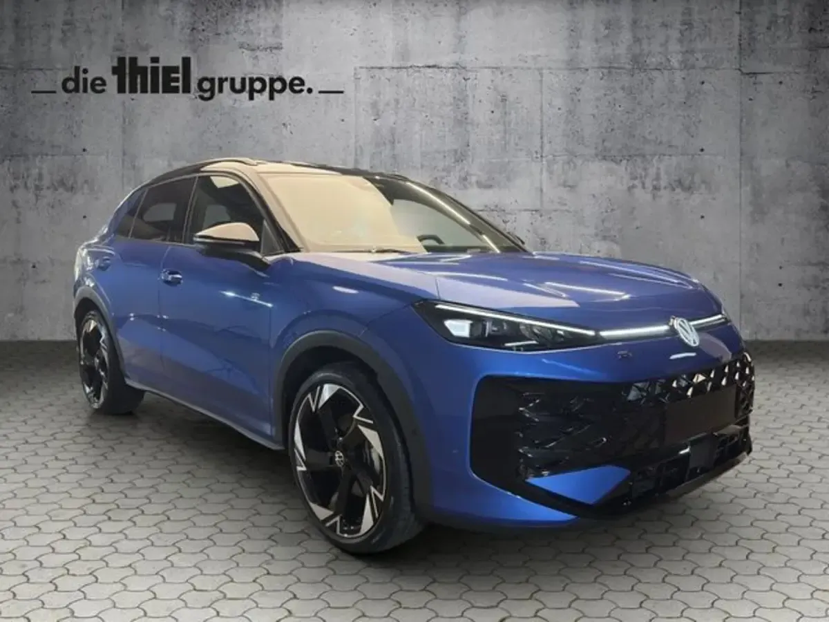 Gebraucht VW T-Roc R-line 150 PS (110 kW) 2025 Blau SUV