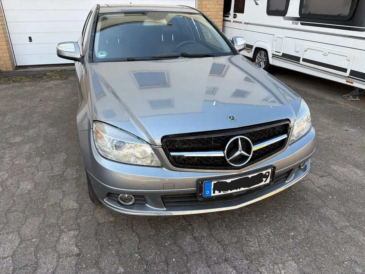 Gebraucht Mercedes C350 Elegance 235 PS (172 kW) 2008 Grau Limousine