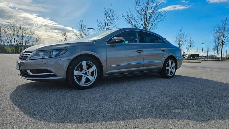 Gebraucht VW CC 170 PS (125 kW) 2012 Braun Limousine
