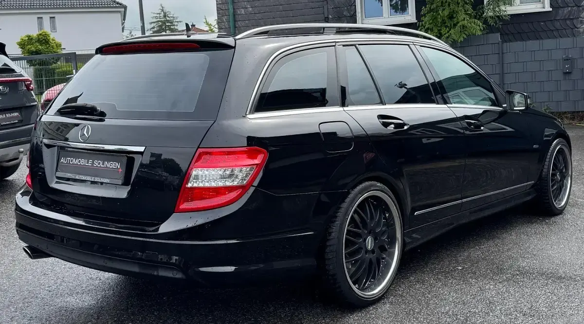 Gebraucht Mercedes C250 AMG 204 PS (150 kW) 2009 Schwarz Kombi